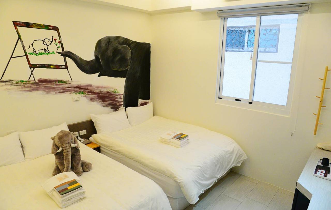 Tiin Tinn - Rivershore B&B T'ai-tung Extérieur photo